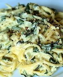 Лапша с овощами в сливочном соусе