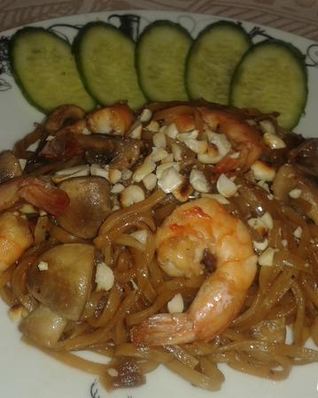 Лапша в соусе Пад Тай