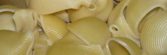 лазанья из лумакони с мясным соусом по-мексикански