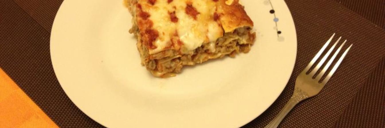 Лазанья мясная под томатным соусом