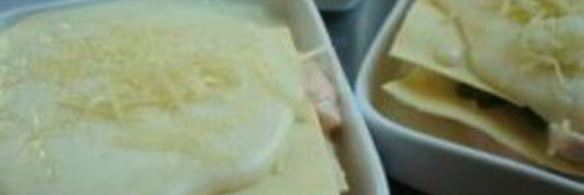 лазанья с лососем и шпинатом