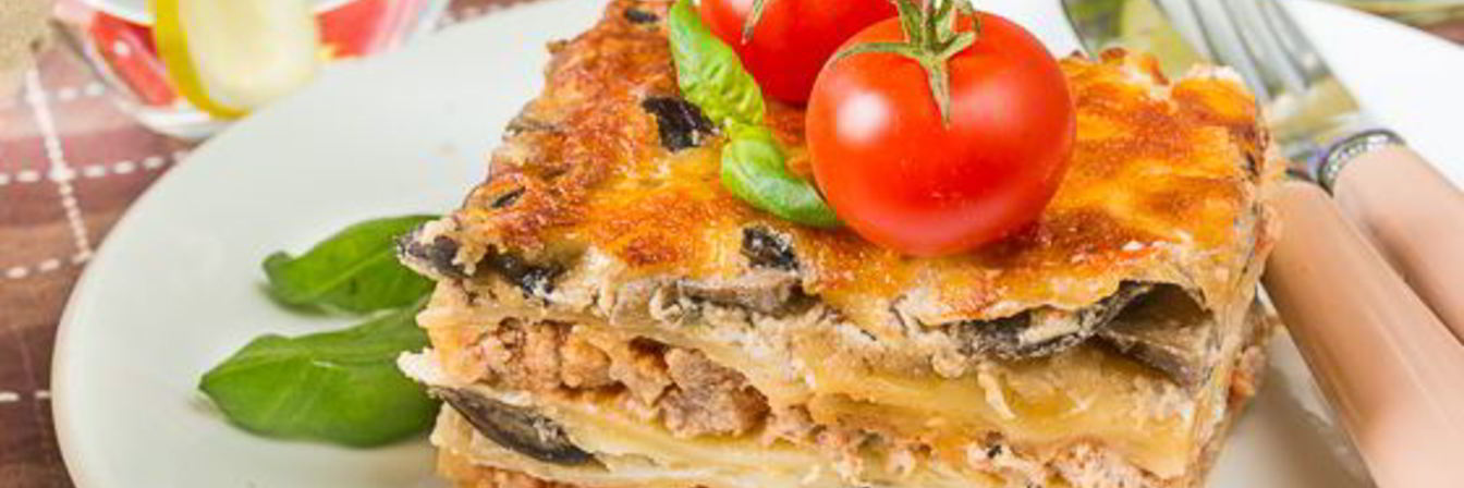Лазанья с мясом и лесными грибами
