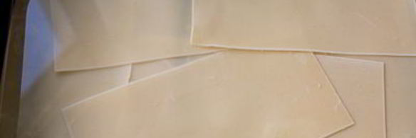 лазанья с мясом и лесными грибами