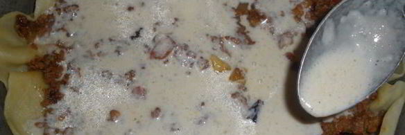 лазанья с соусом бешамель