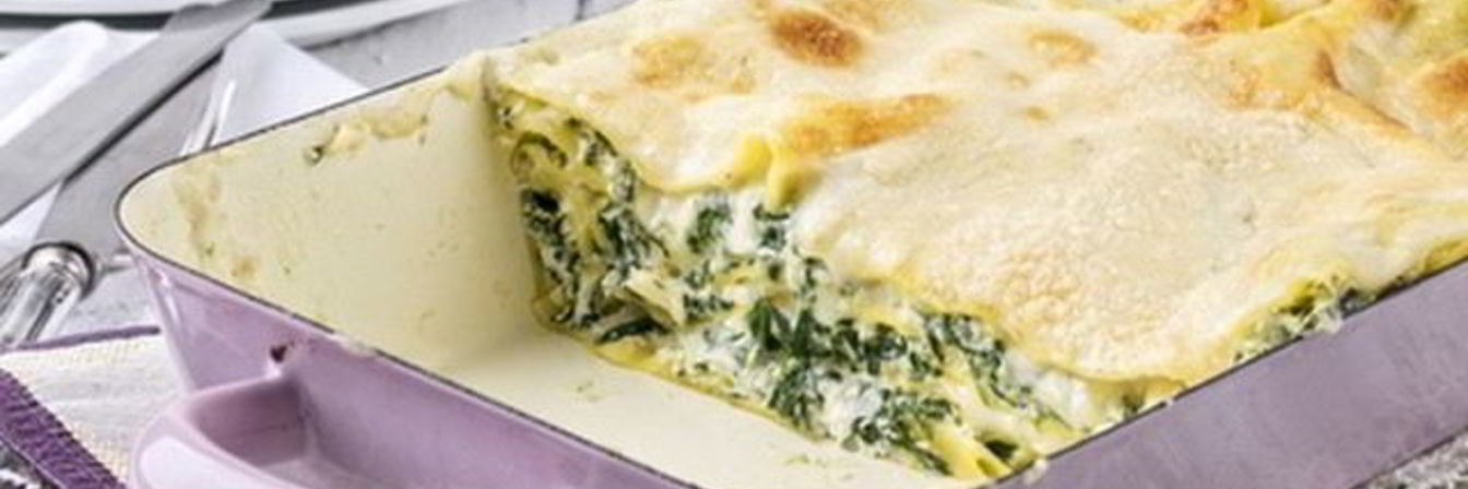 Лазанья со шпинатом и соусом бешамель