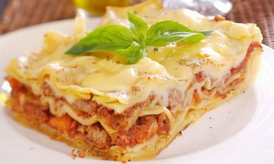 Рецепт мясной лазанья под белым соусом