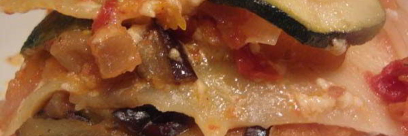 Запеченная овощная лазанья с соусом Бешамель