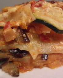 Запеченная овощная лазанья с соусом Бешамель