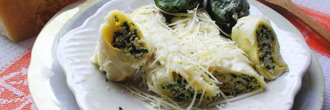 Каннелони с курицей и шпинатом