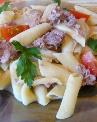 Макароны с тушенкой в мультиварке