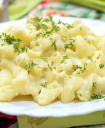 Макароны в сырном соусе