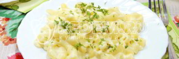 макароны в сырном соусе