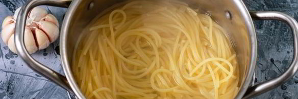 паста карбонара с беконом без сливок