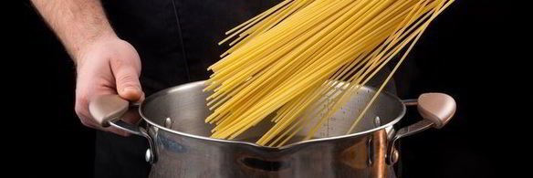 паста с курицей и шалфеем