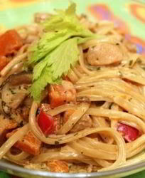 Паста с овощами в сливочном соусе