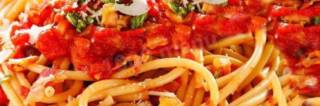 Паста с помидорами и сыром