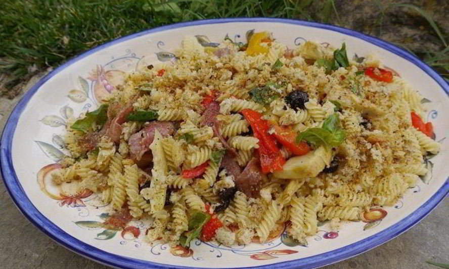 Рецепт пасты с салями и артишоками