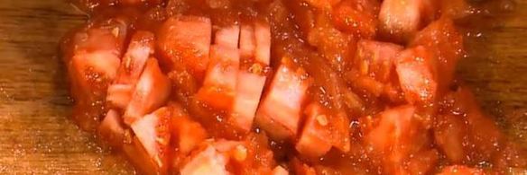 паста с тунцом, авокадо и сладким перцем