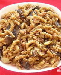 Паста с вешенками и курицей