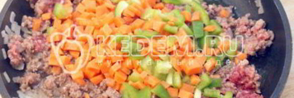 спагетти с мясной подливой