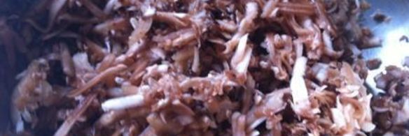 спагетти триколор с соусом