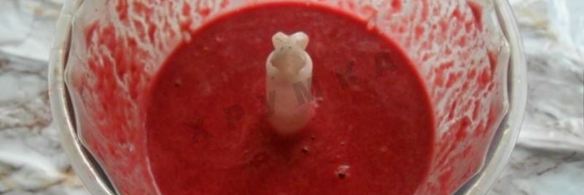 манные клецки с вишневым соусом