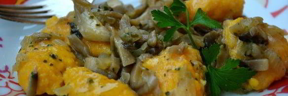 морковные клецки с грибами