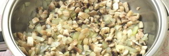 мясо по-французски с грибами