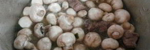 говядина с грибами и сыром