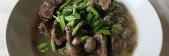 говядина с грибами и сыром