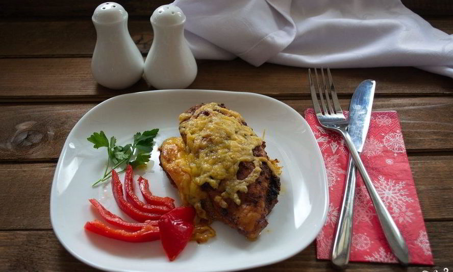 Рецепт грудки, запеченной с сыром