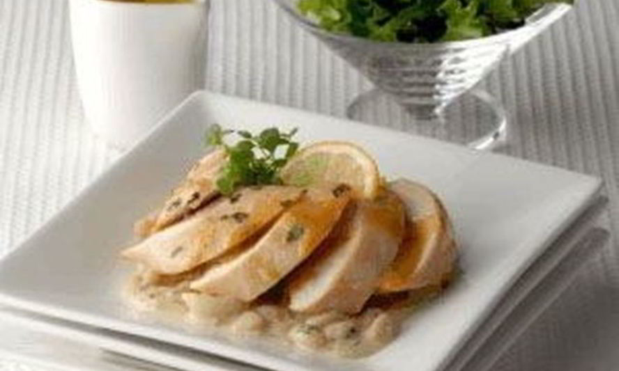 Рецепт куриной грудки с белой фасолью и соусом велюте