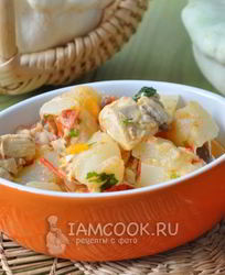 Куриная грудка с патиссонами в мультиварке