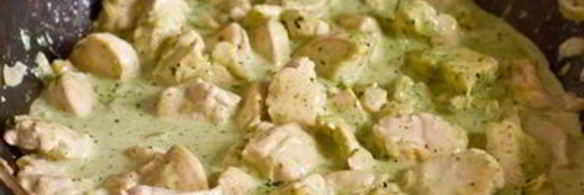 куриное филе в сливках с базиликовым песто