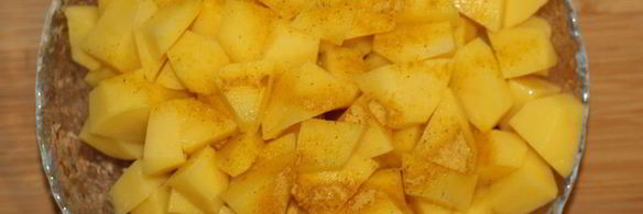 куриные крылышки с картошкой в рукаве