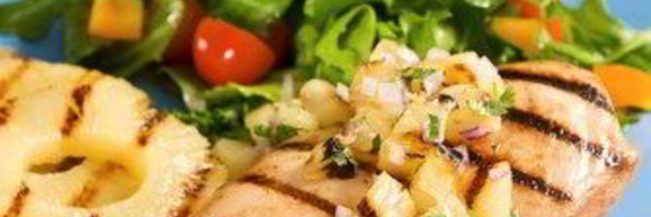 Курица с ананасом на гриле