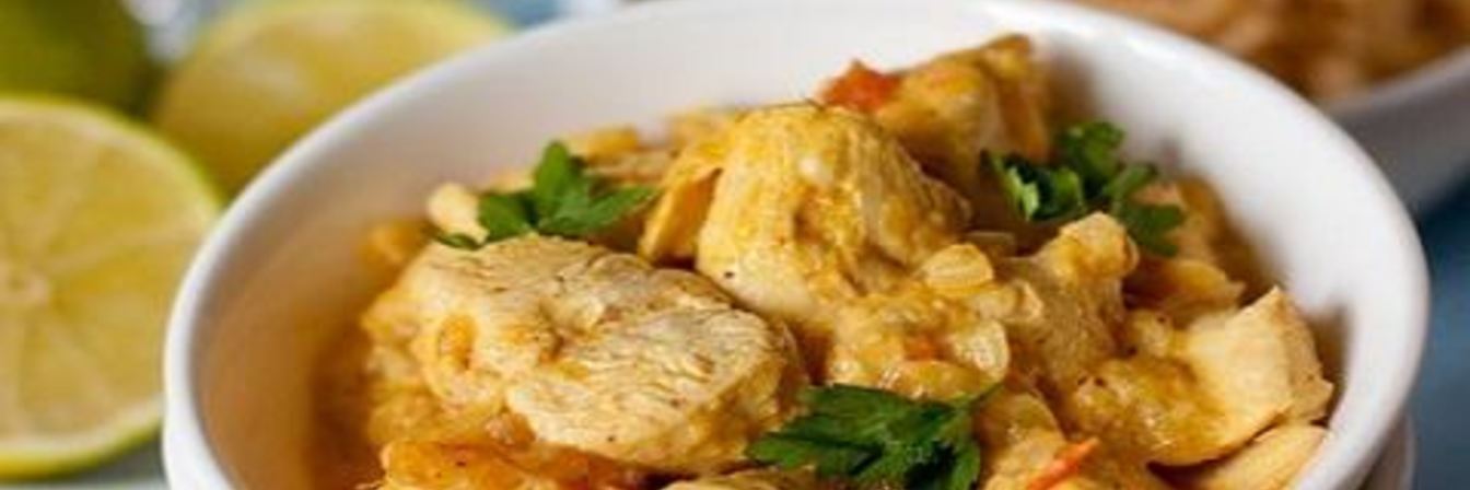 Курица в сливочном соусе с карри