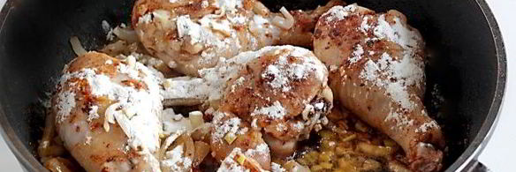 курица в сметане с паприкой