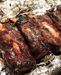 Мясо маринованное, запеченное в фольге