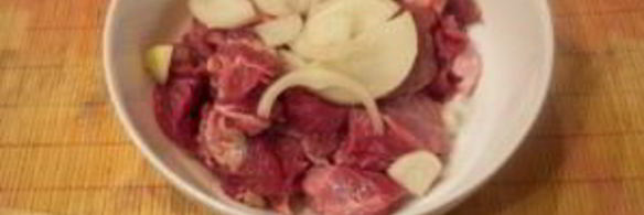 мясо под соусом