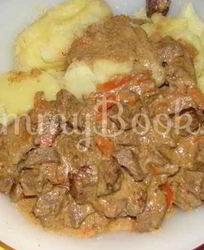 Мясо в сметане с картофелем по-узбекски