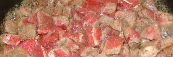 мясо в сметане с картофелем по-узбекски