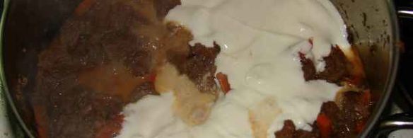 мясо в сметане с картофелем по-узбекски