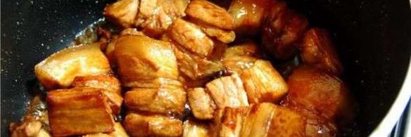 свинина хуншао — свиная грудинка, тушеная по-красному