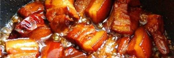 свинина хуншао — свиная грудинка, тушеная по-красному