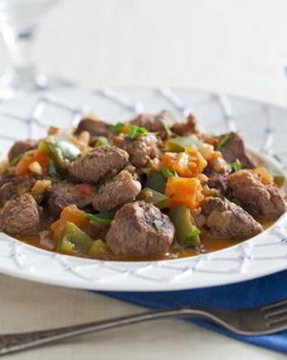 Свинина с овощами, тушеная в мультиварке