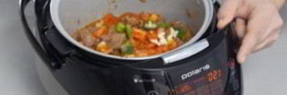 свинина с овощами, тушеная в мультиварке