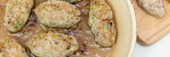 свиные колбаски с фасолью