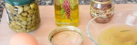 телятина под соусом из тунца