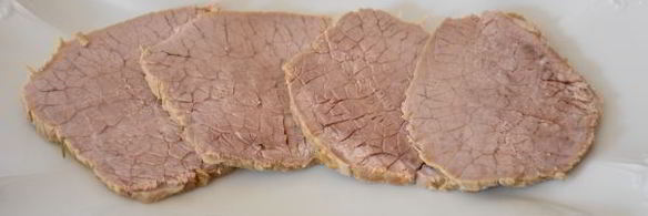 телятина под соусом из тунца